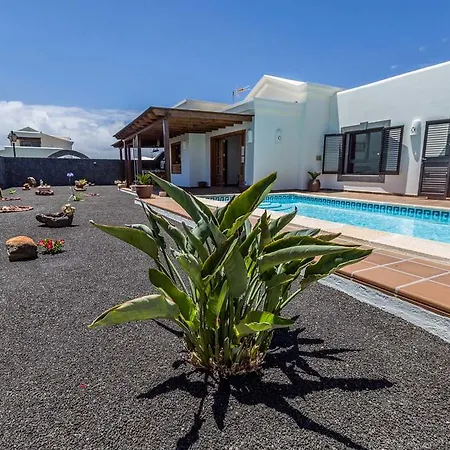 Villa El Faro *