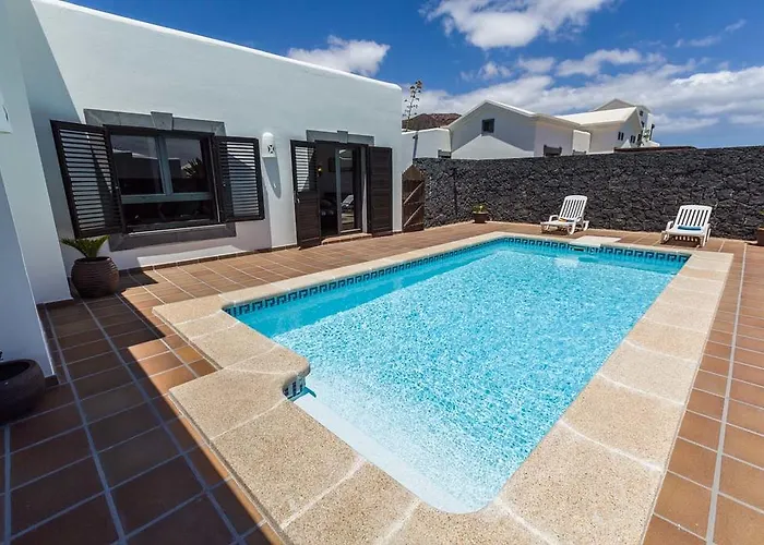 El Faro Villa Playa Blanca (Lanzarote)