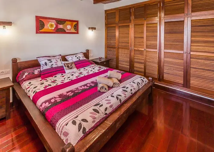 El Faro * بلايا بلانكا